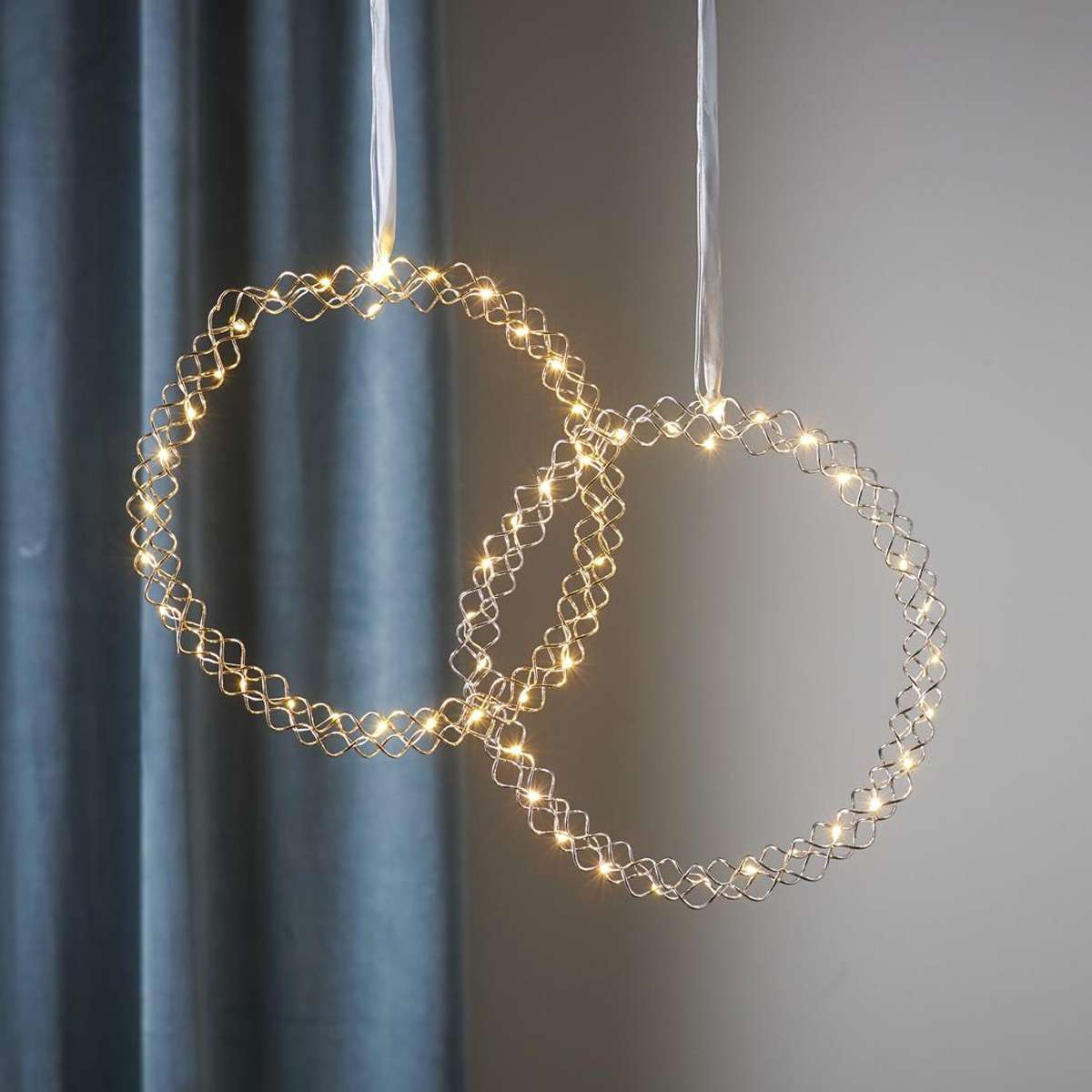 LED Lichtkranz Hoop - 30 warmweiße LED - D: 30cm - Metall 